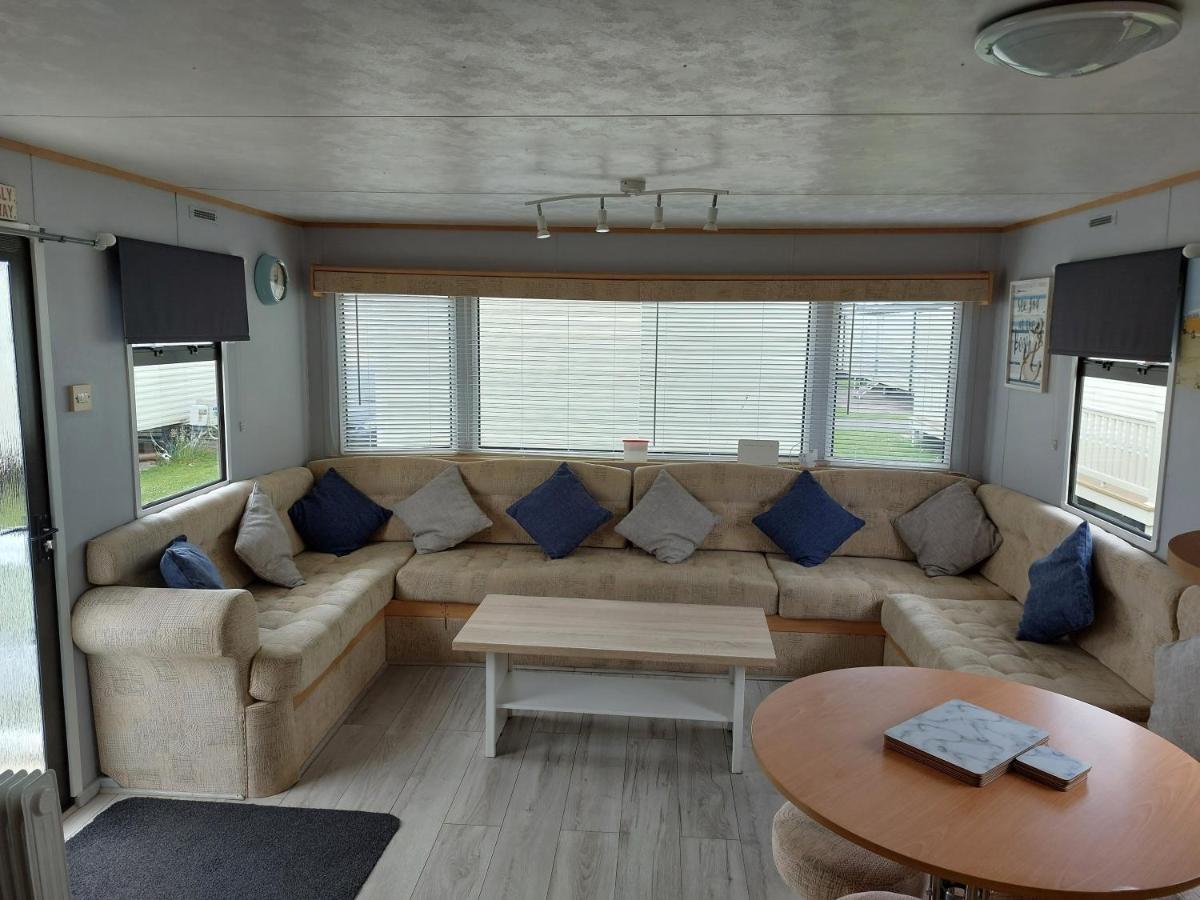 Above & Beyond Caravans Rhyl Exterior foto
